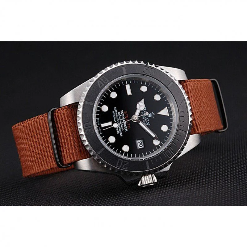 Rolex Submariner 41mm Black Dial 621387 - gallery