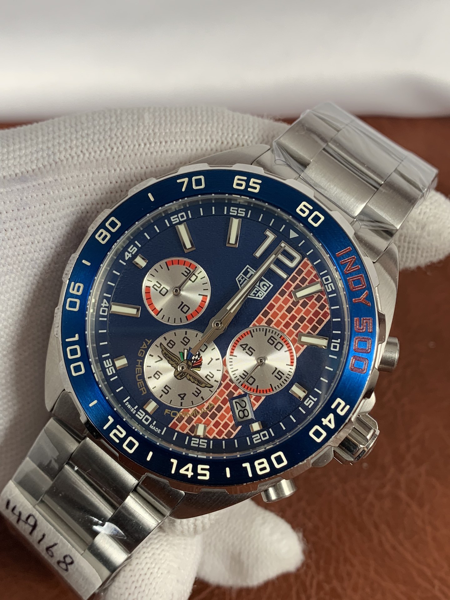 Tag Heuer Formula 1 Chronograph 43mm - gallery