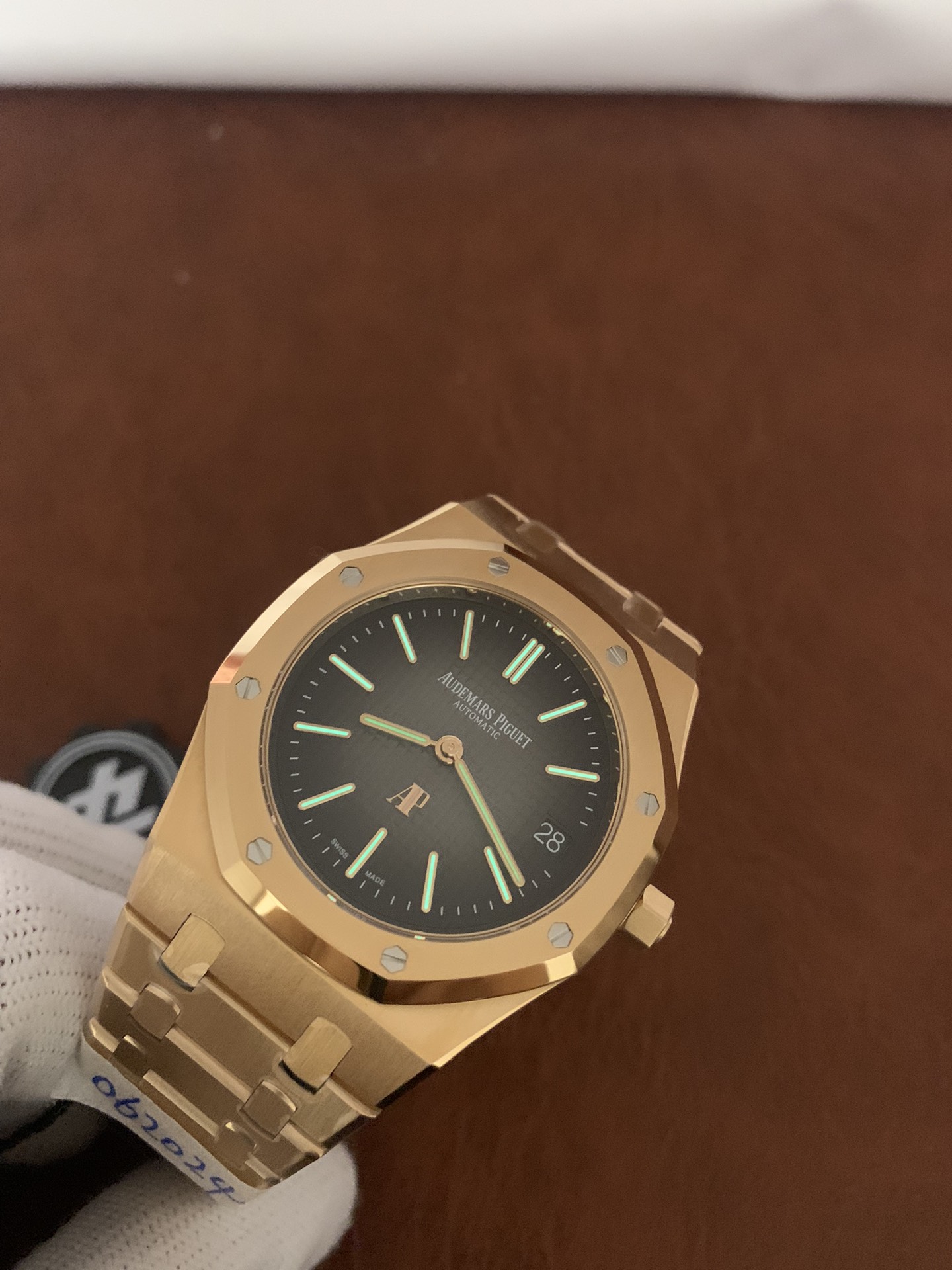 Audemars Piguet Royal Oak 16202OR.OO.1240OR.01 - gallery